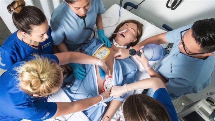 Free ICU Healthcare Simulation Scenarios & Debriefing Guide