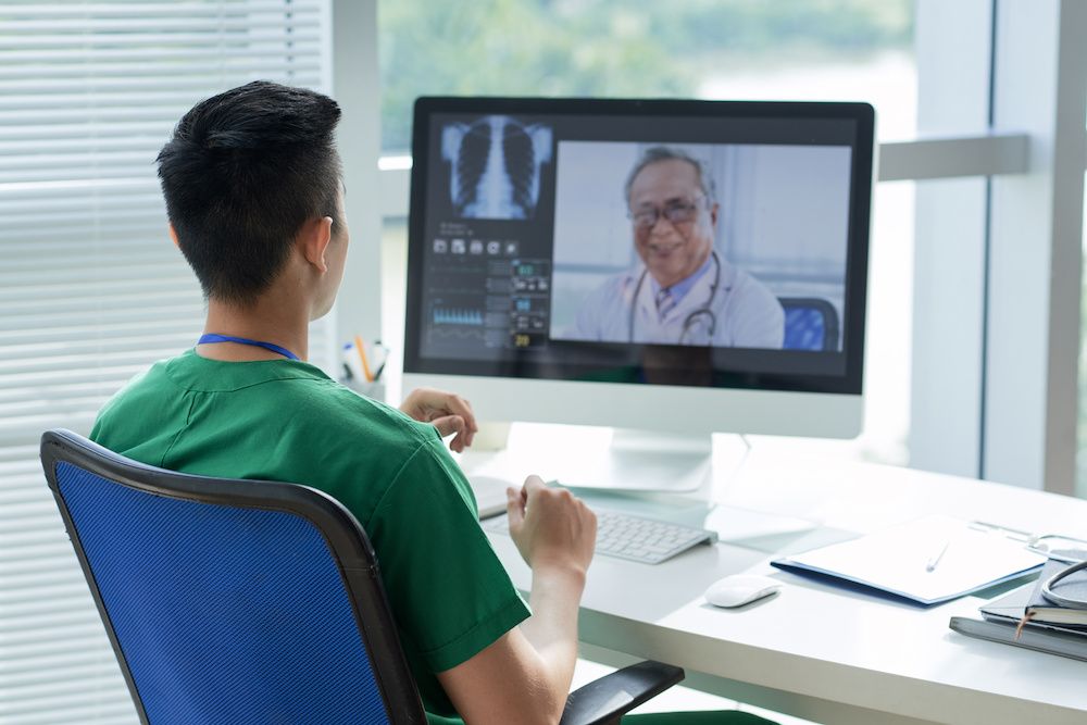 Fostering Interprofessional Skills through Virtual Healthcare Simulation