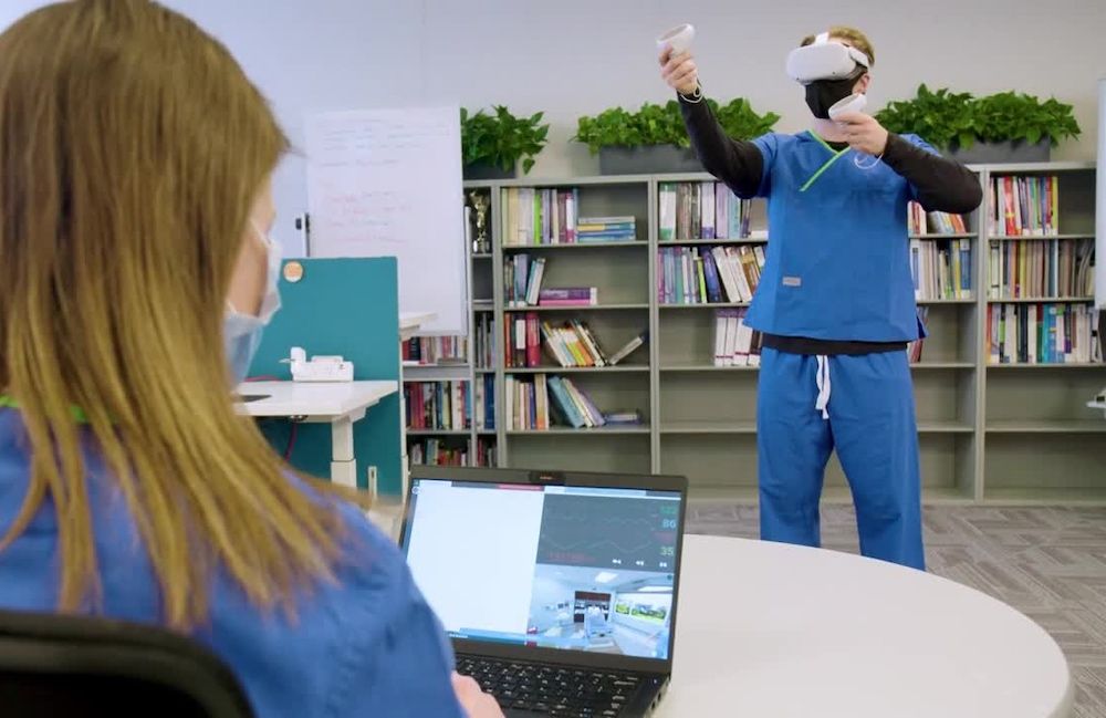 Elsevier Maximizes Nursing Simulation Learning System with SimX Virtual Reality Training